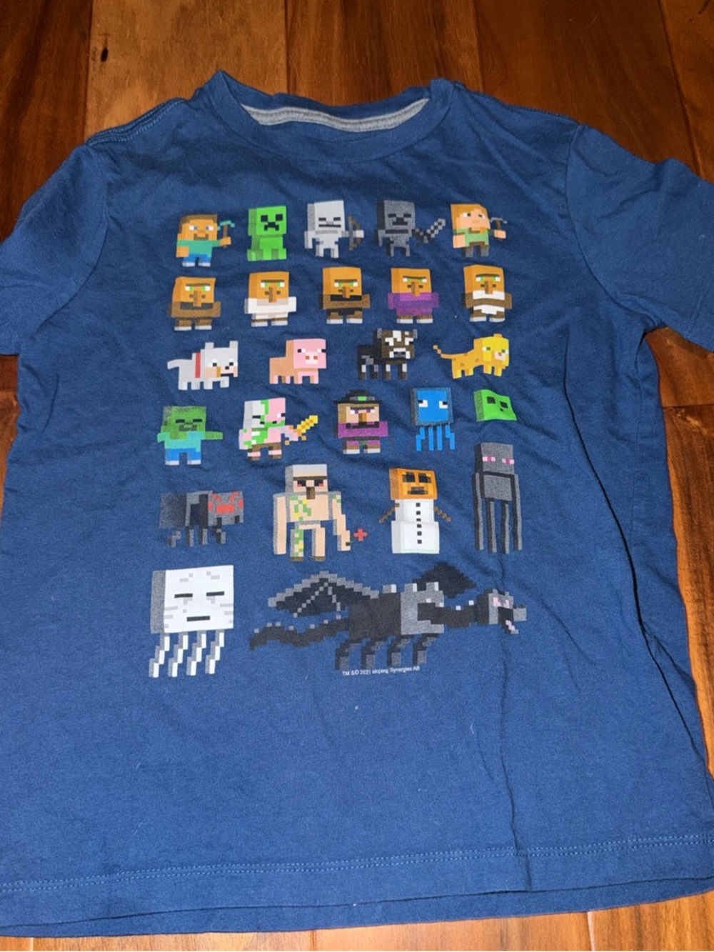 4 Boys Minecraft shirt bundle -size 6/7 - Picture 6 of 9